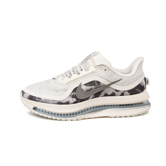 Nike Wmns Pegasus Premium