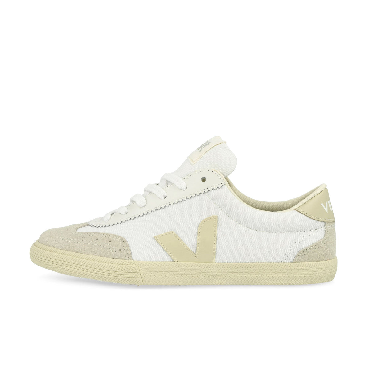 W Volley Canvas