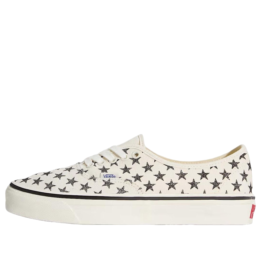 Vans Premium Authentic 'White Black Star' VN000EAAKIG