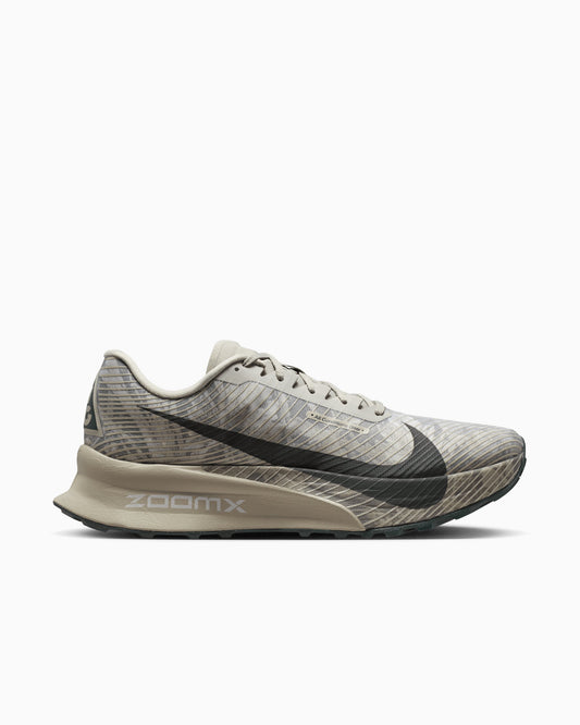 Nike ACG Ultrafly Trail SP Vibram